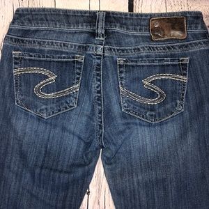 Silver Jeans Tuesday Low Rise Boot Cut